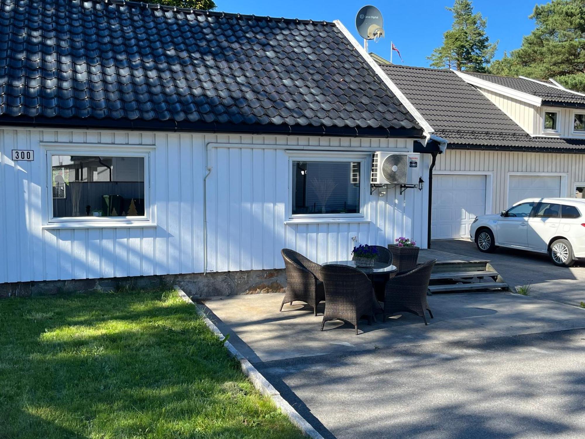 Sjarmerende Hus I Vennesla Exterior foto